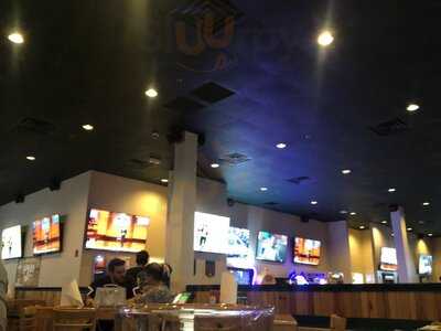 Gator's Dockside Windermere