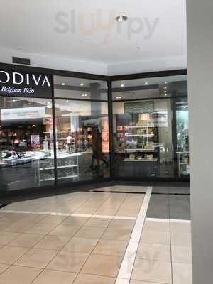 Godiva Chocolatier