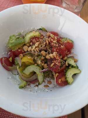 Trama's At One Willow