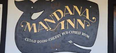 Mandana Inn