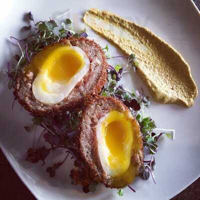 Alaina’s Ale House