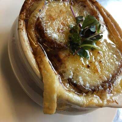 Alaina’s Ale House