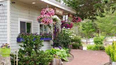 Fresh Ground Garden Cafe