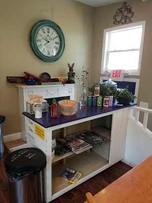 Fresh Ground Garden Cafe