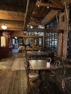 Portland Pizza & Pub