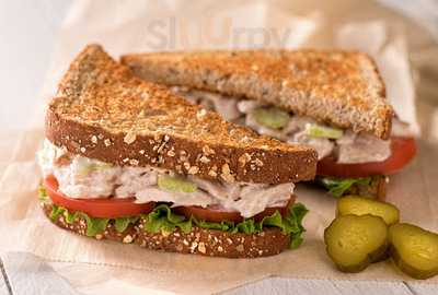 Briarcliff Market & Deli