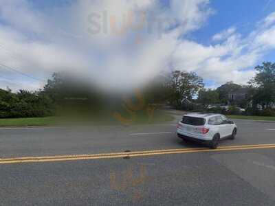 Mac's Market & Kitchen Eastham