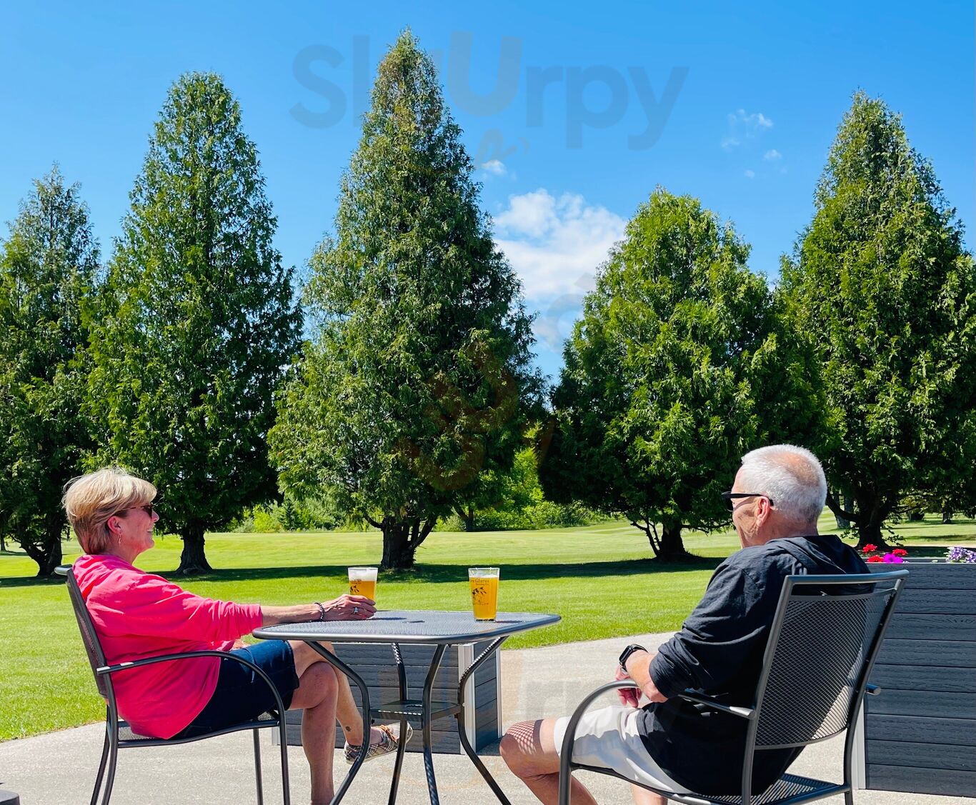 Stone Hedge Golf And Pub