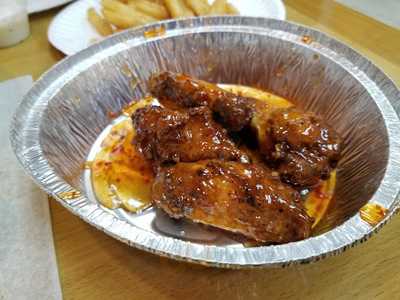 Morellis Pizza & Gyros