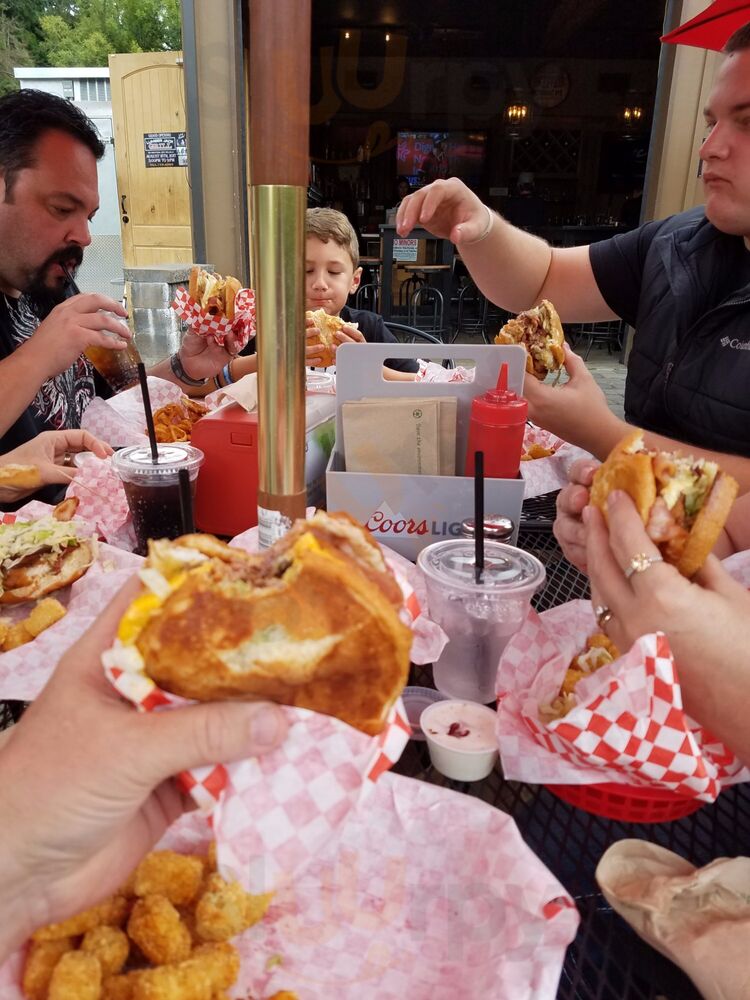 Lumber Jack Burger Llc