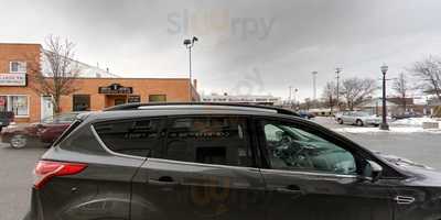 Courthouse Pub & Grill