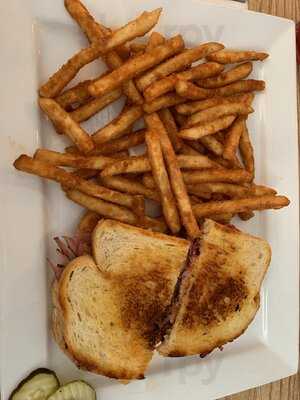 Jeffrey's Pub And Grub