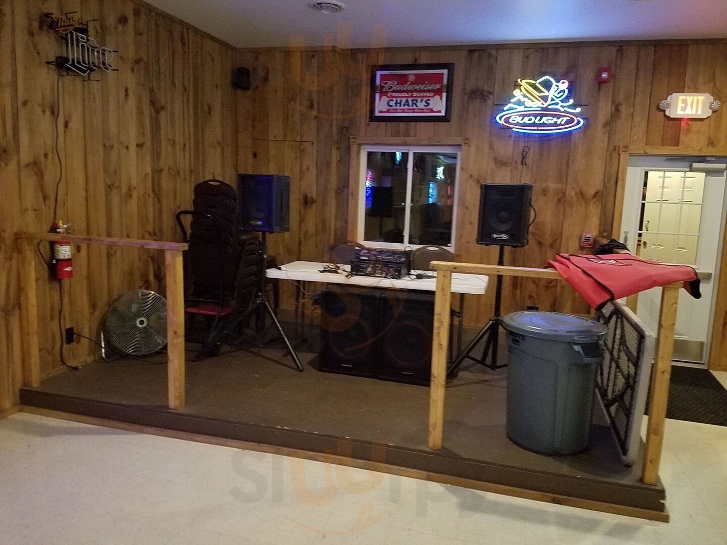 Char's Bar