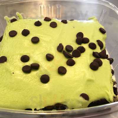 Gluten Free Sweets 'n' Treats