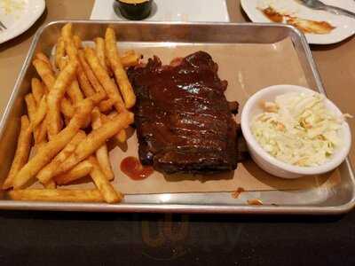 Heintzelman's Bbq Pit Inc