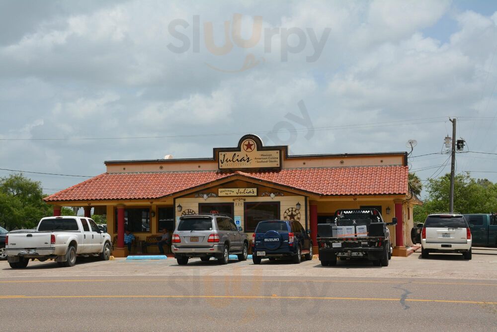 Julia's Restaurant