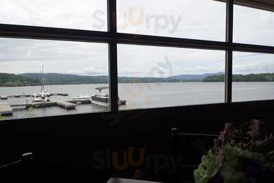 The Eastside Restaurant & Pub