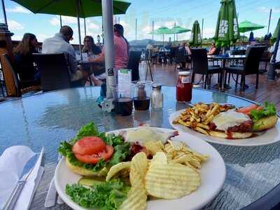 The Eastside Restaurant & Pub