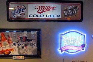 J's Corner Restaurant & Lounge