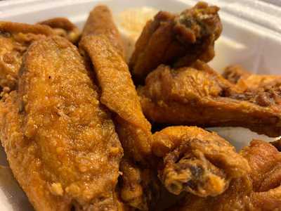 Sue's Little Pizza Shop