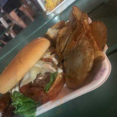 Seven Brothers Burgers