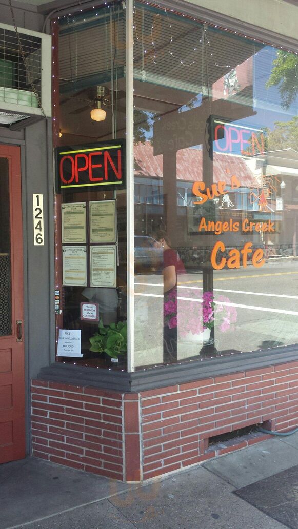 Angels Creek Cafe