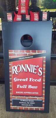 Ronnie's