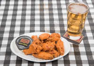 Salvatore's Old Fashioned Pizzeria