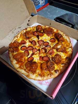 Salvatore's Old Fashioned Pizzeria