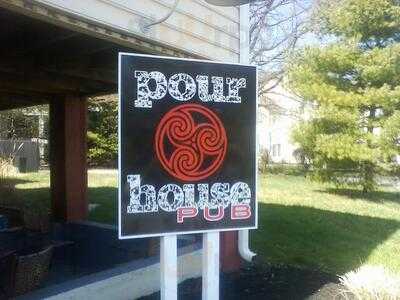 Pour House Pub