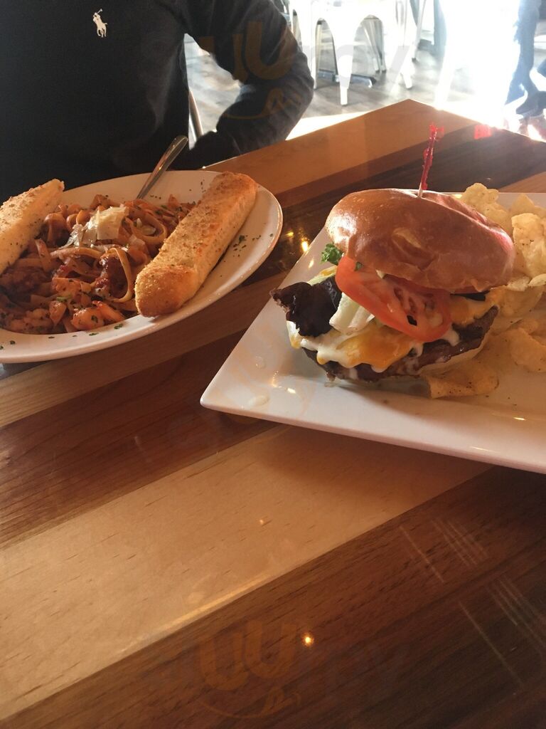 Olivera's Restaurant