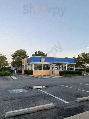 Dairy Queen (treat)
