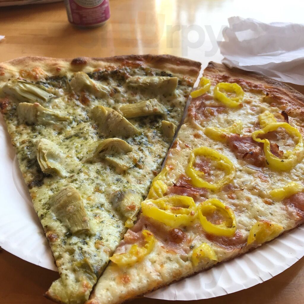 New York Pizzeria