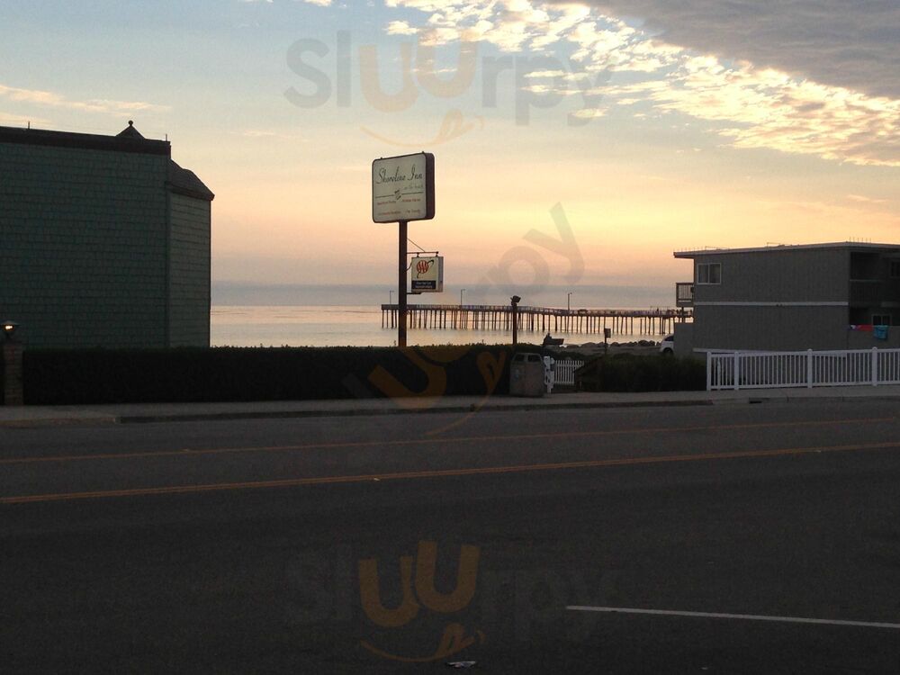 Cayucos Gas Mini Mart - Deli