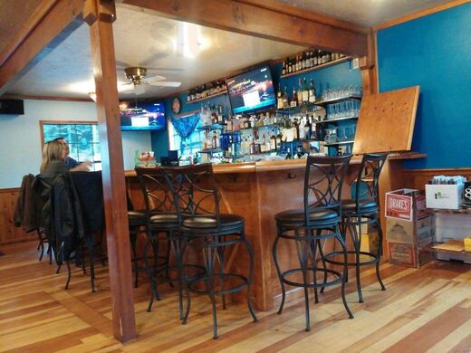 Jj's Dive Bar & Grill