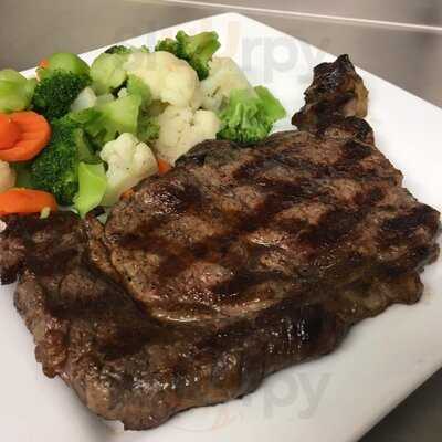 37 West Steakhouse And Lounge