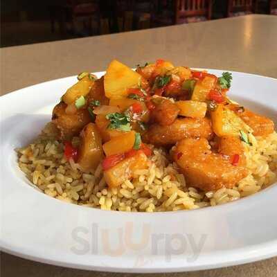 37 West Steakhouse And Lounge