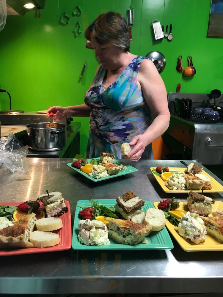 Rare Earth Goods & Cafe