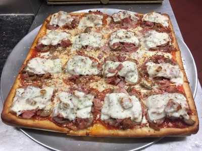 Dino's Pizza & Pasta