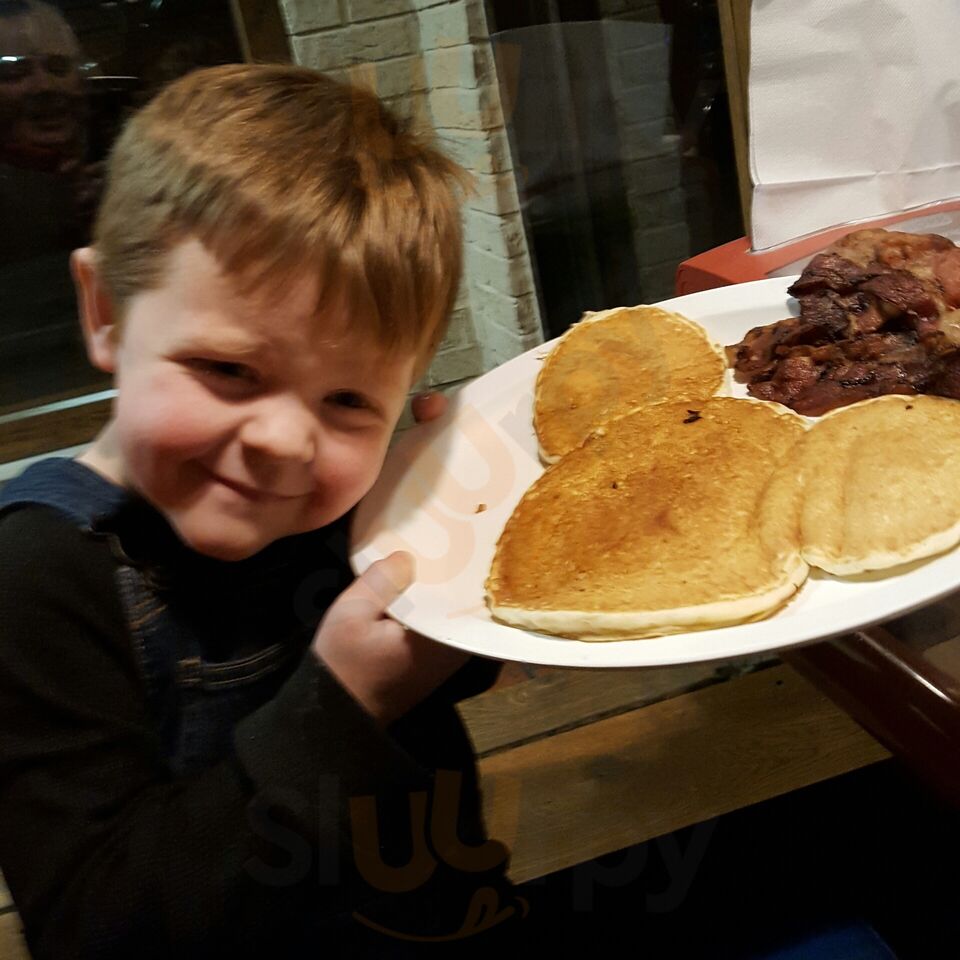 Affton Breakfast & Dinner