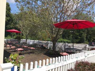 Dimitri's Pizza Restaurant