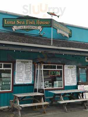 Luna Sea Fish House