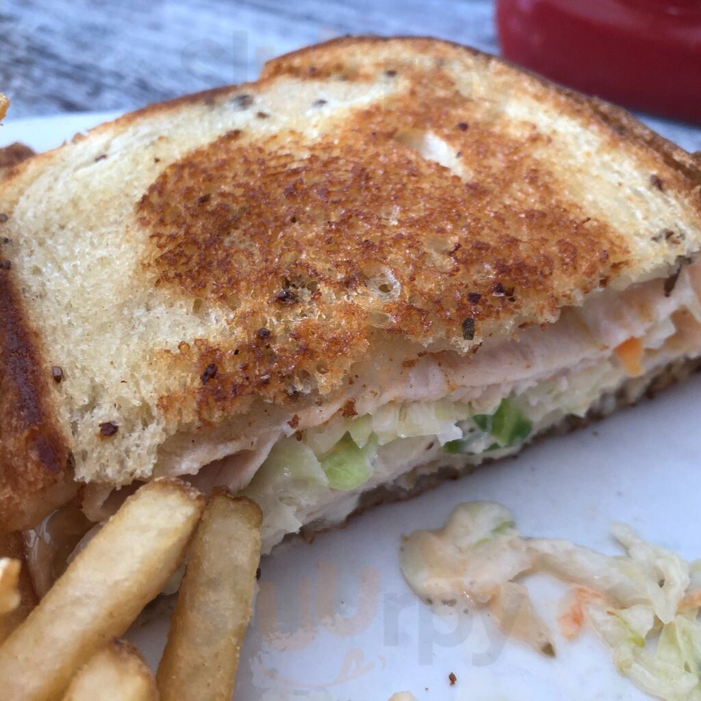 Traders Seafood Steak And Ale