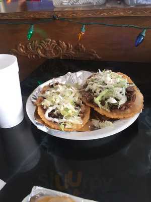 Taqueria Las Chicanitas