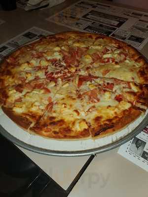 Classic Pizza & Family Restaurant