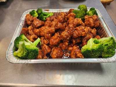 Little Panda Chinese Restaurant