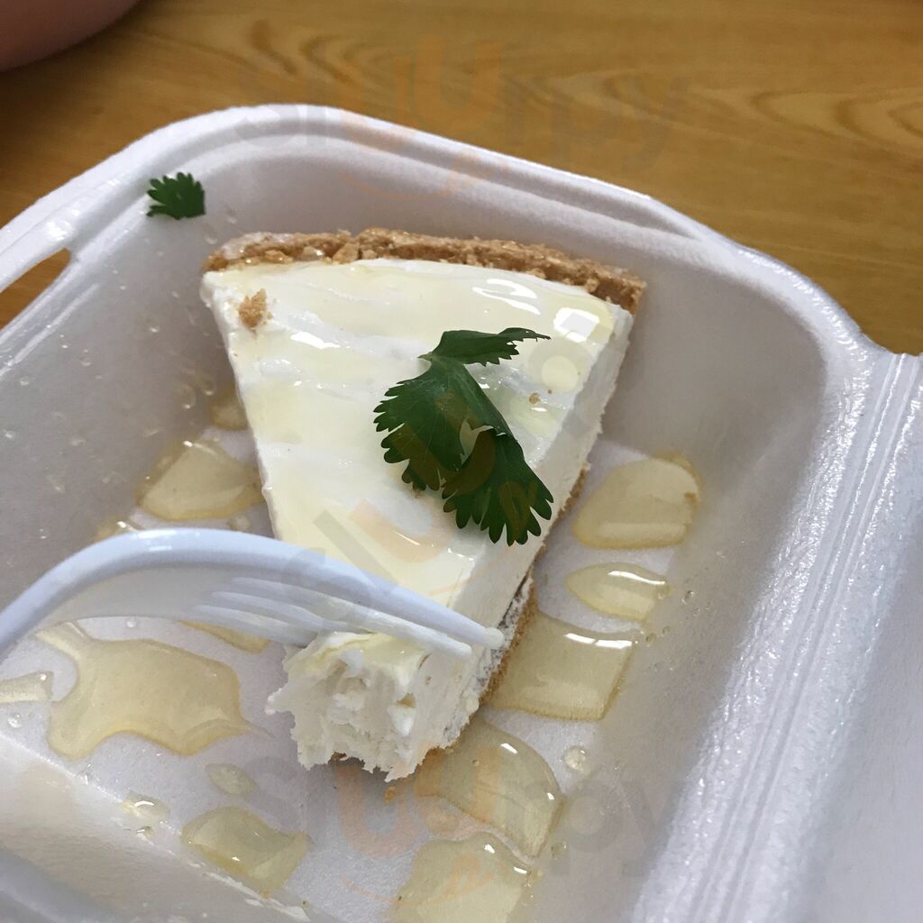 Mr. G's Smoke House & Seafood Grill