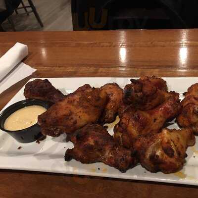 Ridgewood Kitchen & Spirits