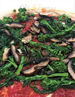 Vincent's Restaurant & Pizzeria