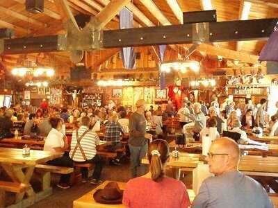 Bar J Chuckwagon Suppers